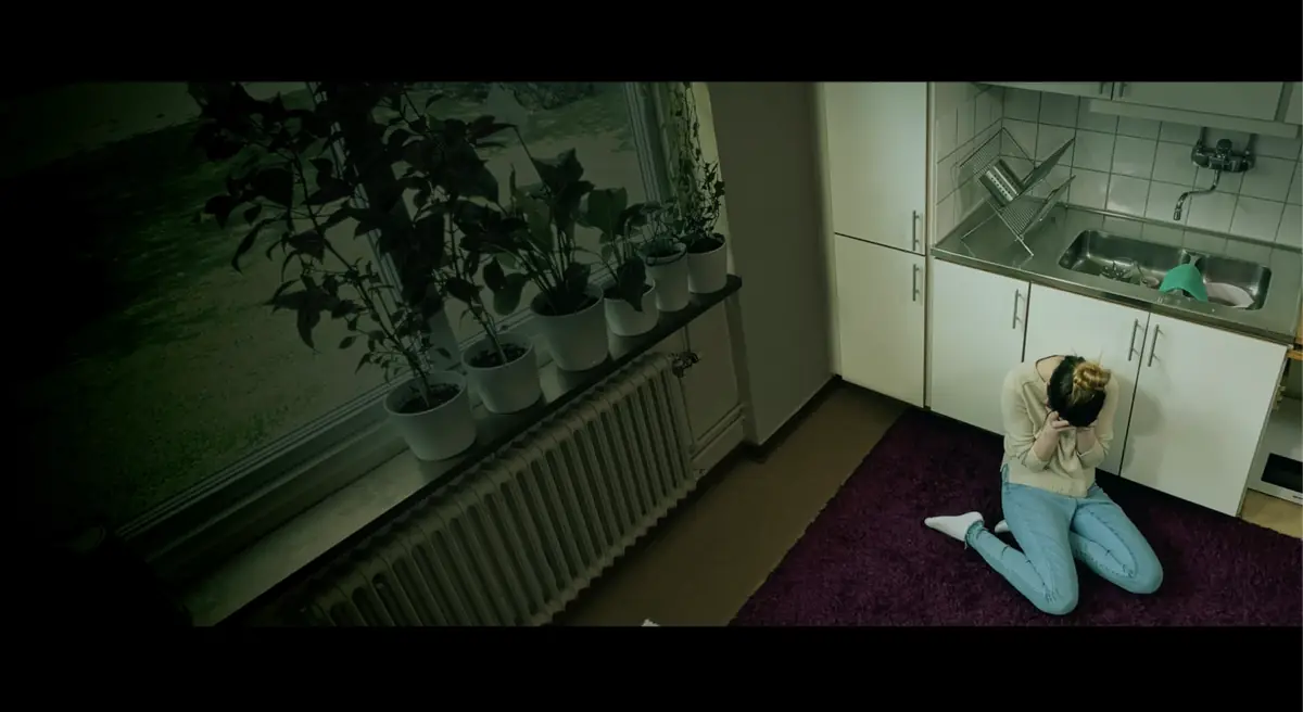 Film stills — Haleva (3)
