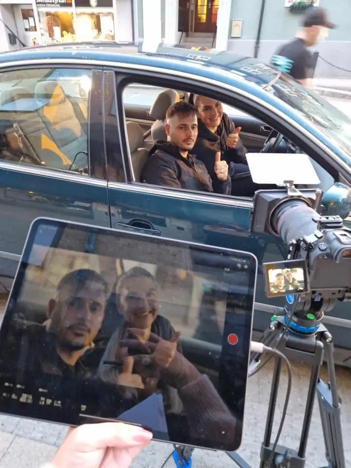 Astrit Isufii behind the scenes of Tänk om?